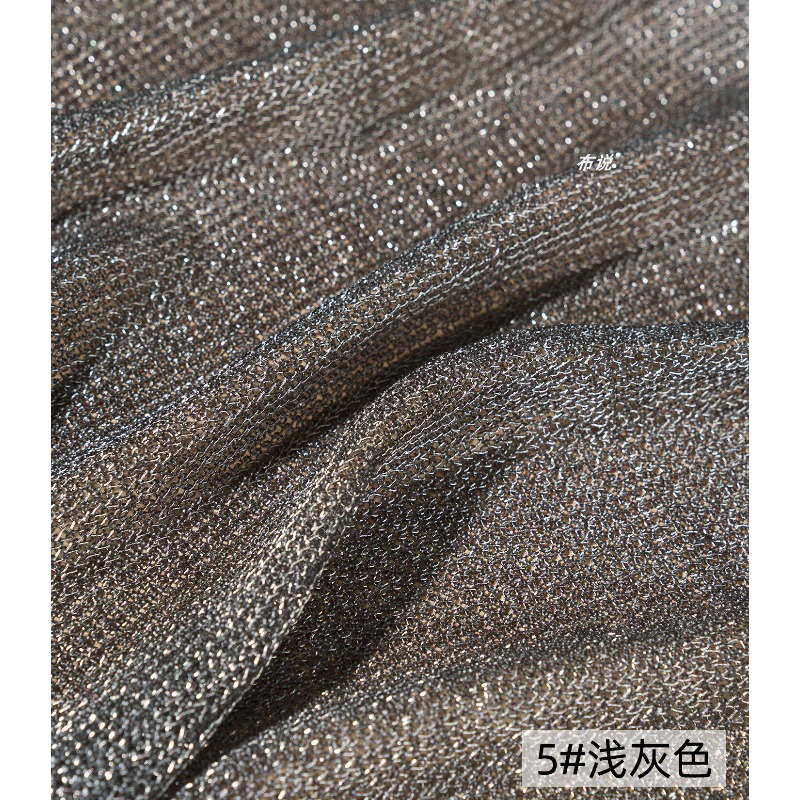 قماش رمادي فاتح بخيوط معدنية،  - مراجعة Crystal Mesh Fabric وسعره