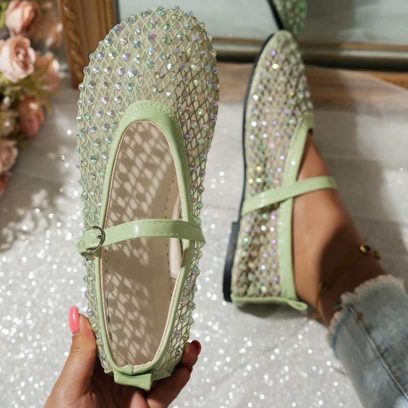 أحذية نسائية مسطحة ماري جين بت - مراجعة Crystal Mesh Fabric وسعره